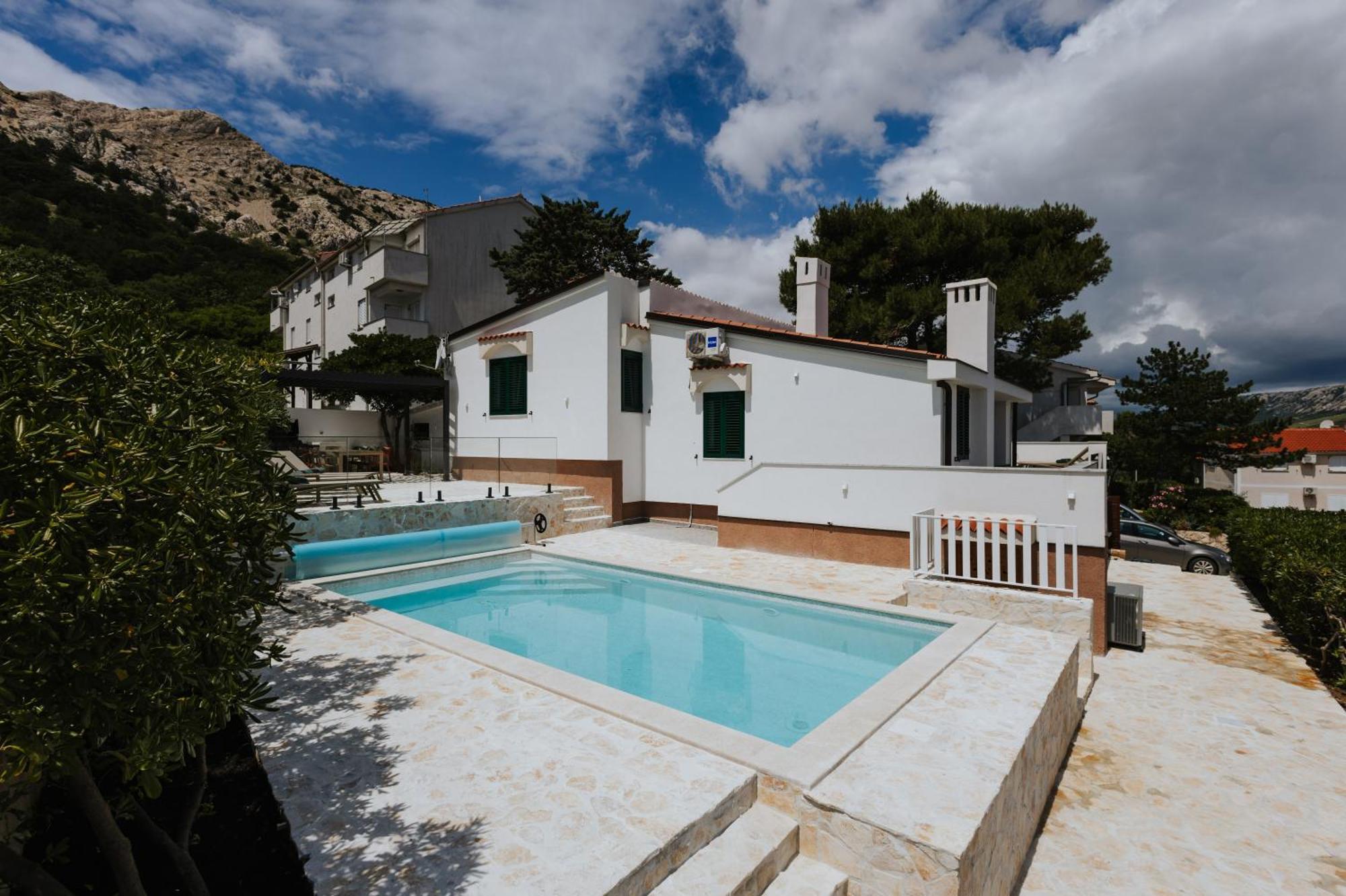 Villa Zlata - Holiday House Baska  Exterior photo