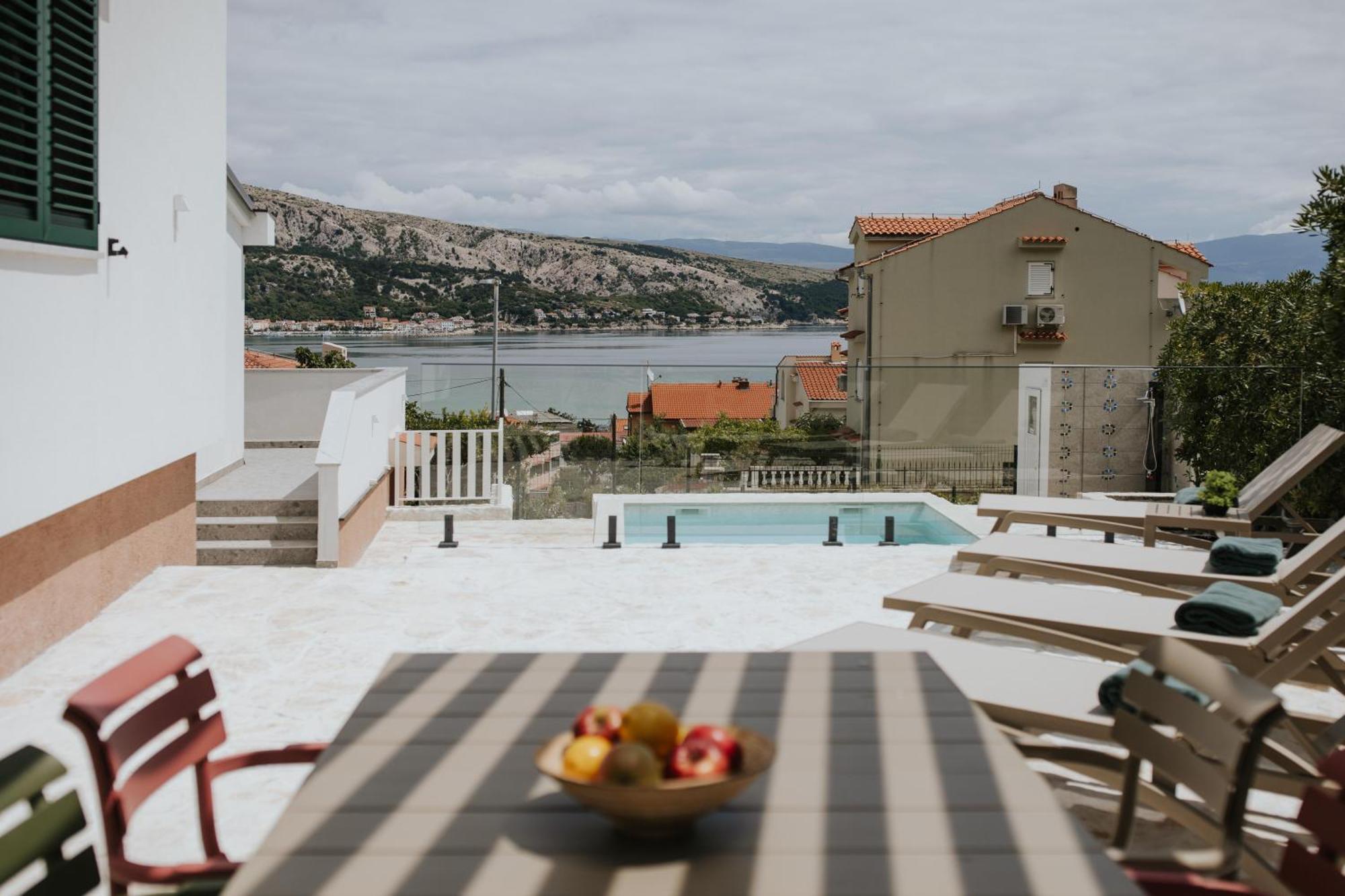 Villa Zlata - Holiday House Baska  Exterior photo